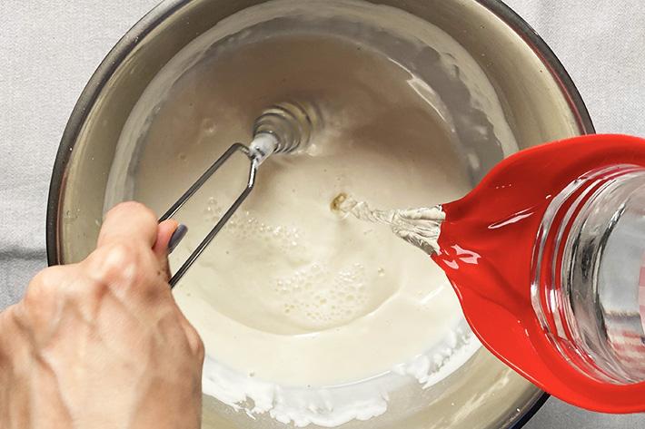 sopa de yogurt mezclar con agua